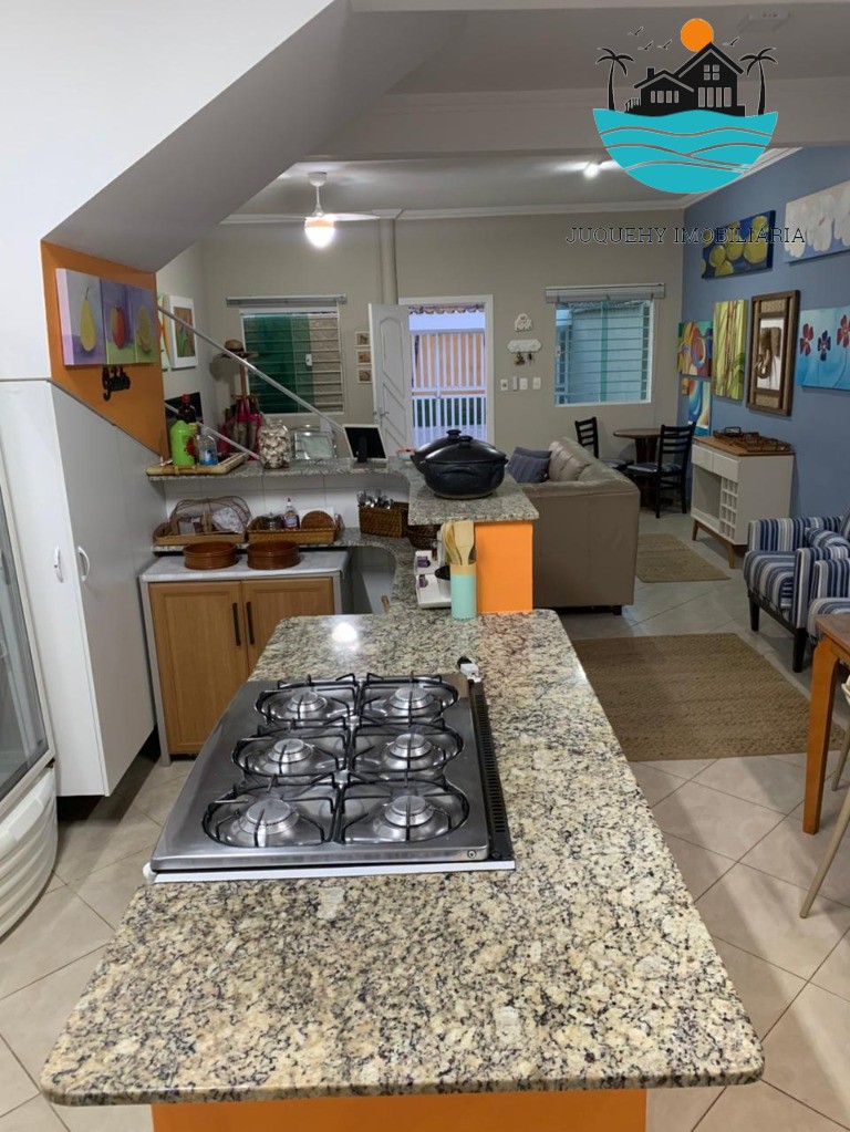 Venda Casa Juquehy, com 3 dormitórios, sendo 1 suíte, 2 vagas, 850m da praia, escritura de posse Juquehy Imobiliária.
