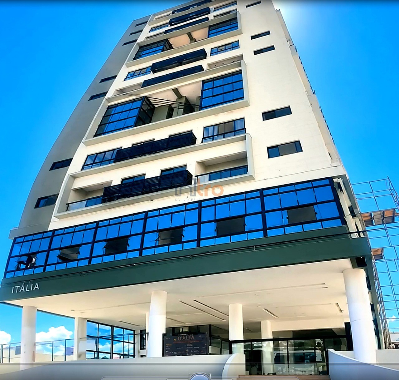 Apartamento, 1 quarto, 61 m² - Foto 2
