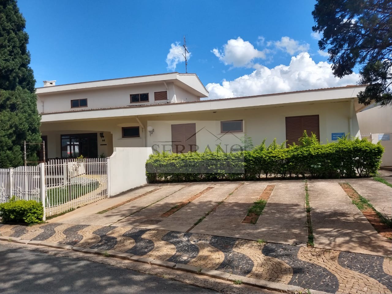 Casa, 8 quartos - Foto 1