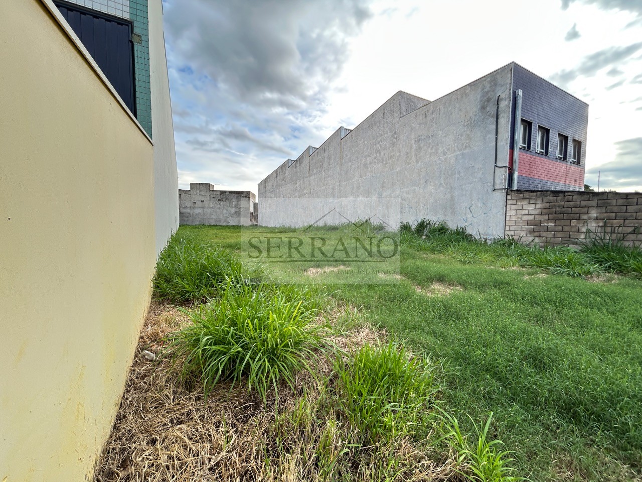 Loteamento e Condomínio, 608 m² - Foto 3