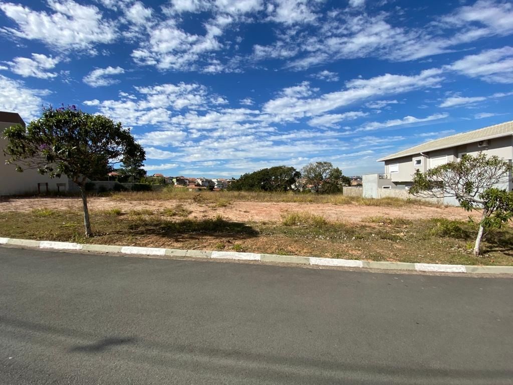 Loteamento e Condomínio, 375 m² - Foto 1