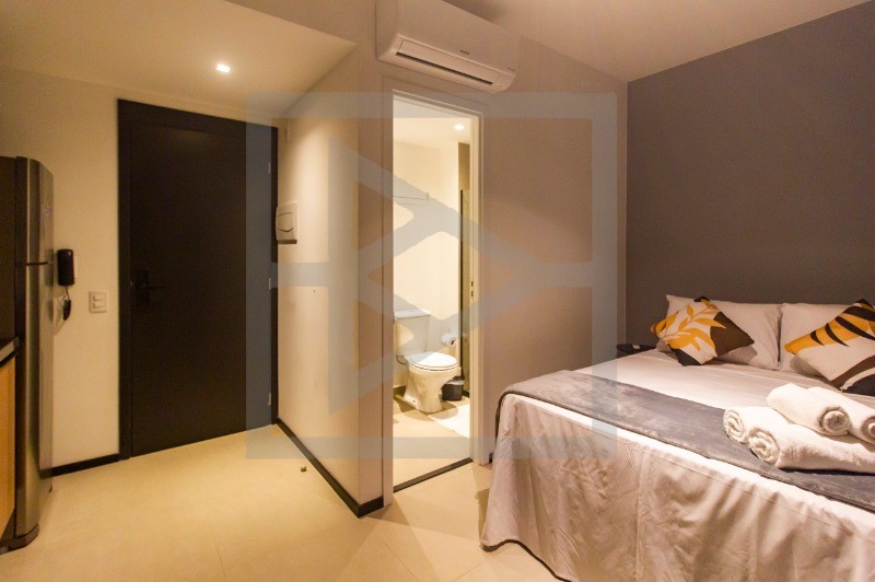 Apartamento Studio TOTALMENTE MOBILIADO para locação/aluguel mensal, 1 dormitório - Consolação
