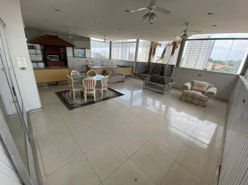 Apartamento para Venda - 309m², 4 dormitórios, sendo 4 suites, 4 vagas - Vila Mascote