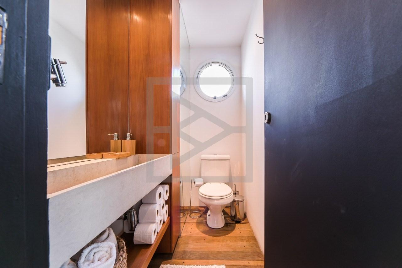 Apartamento para venda 74m², 1 dormitório, sendo 1 suíte, 2 vagas - Moema