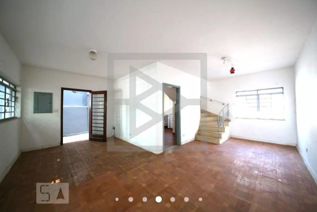 Casa para Venda - 140m², 3 dormitórios, 2 vagas - Santo Amaro
