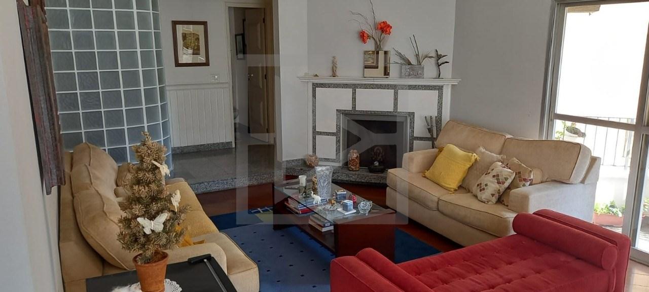 Apartamento para Venda - 220m², 4 dormitórios, sendo 4 suites, 3 vagas - Jardim Paulista
