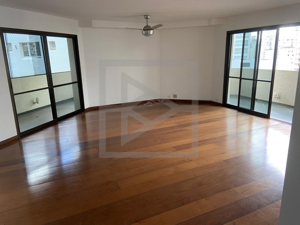 Apartamento para venda 240m², 4 dormitórios, sendo 3 suítes, 4 vagas - Campo Belo