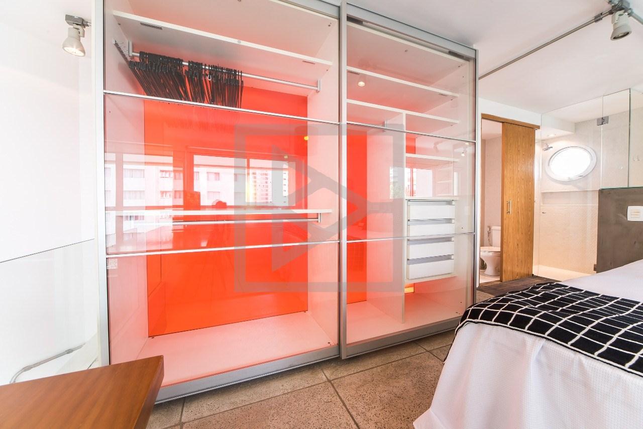 Apartamento para venda 74m², 1 dormitório, sendo 1 suíte, 2 vagas - Moema