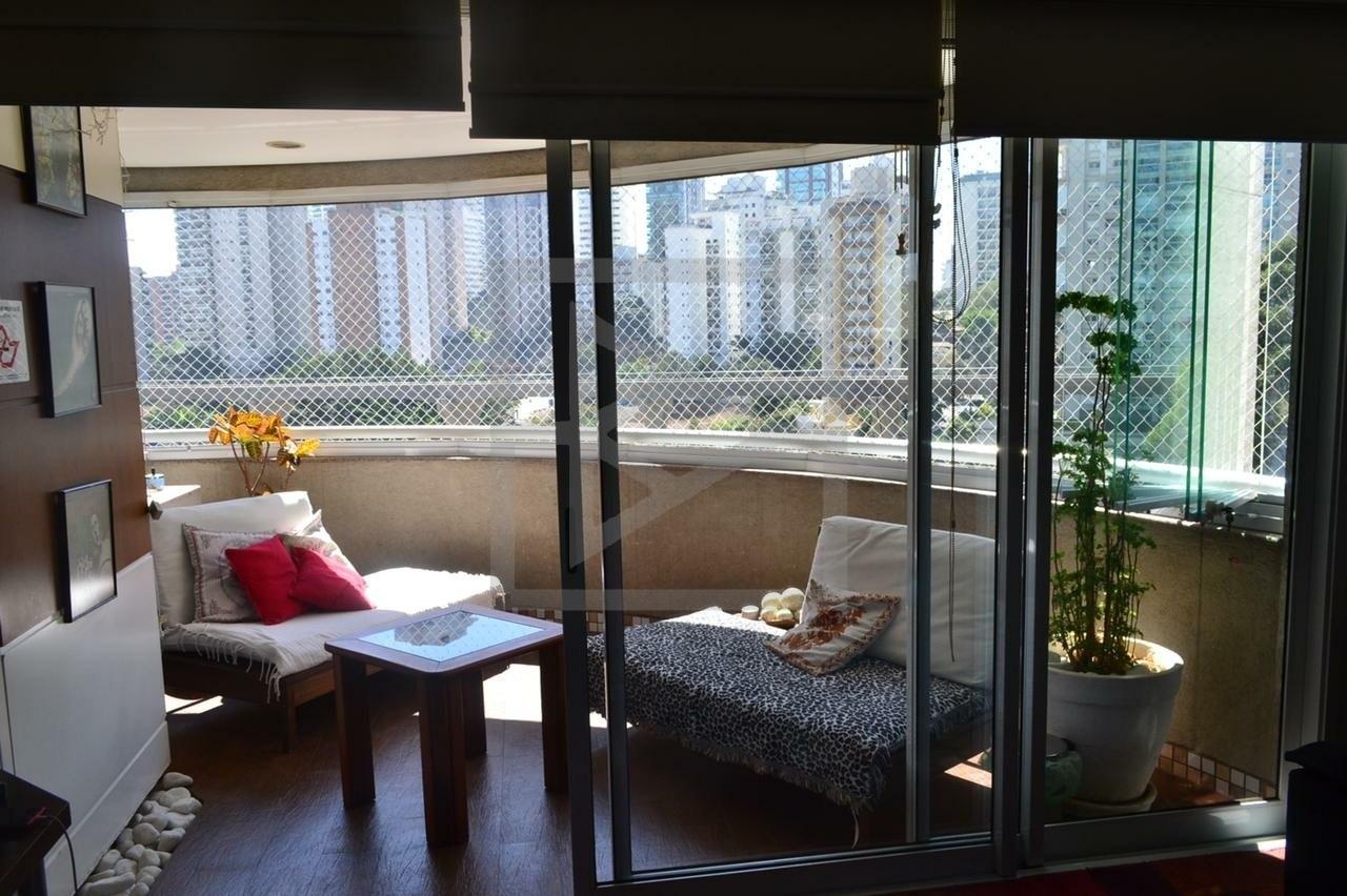 Apartamento para venda 115m², 2 dormitórios, sendo 1 suíte, 3 vagas - Brooklin