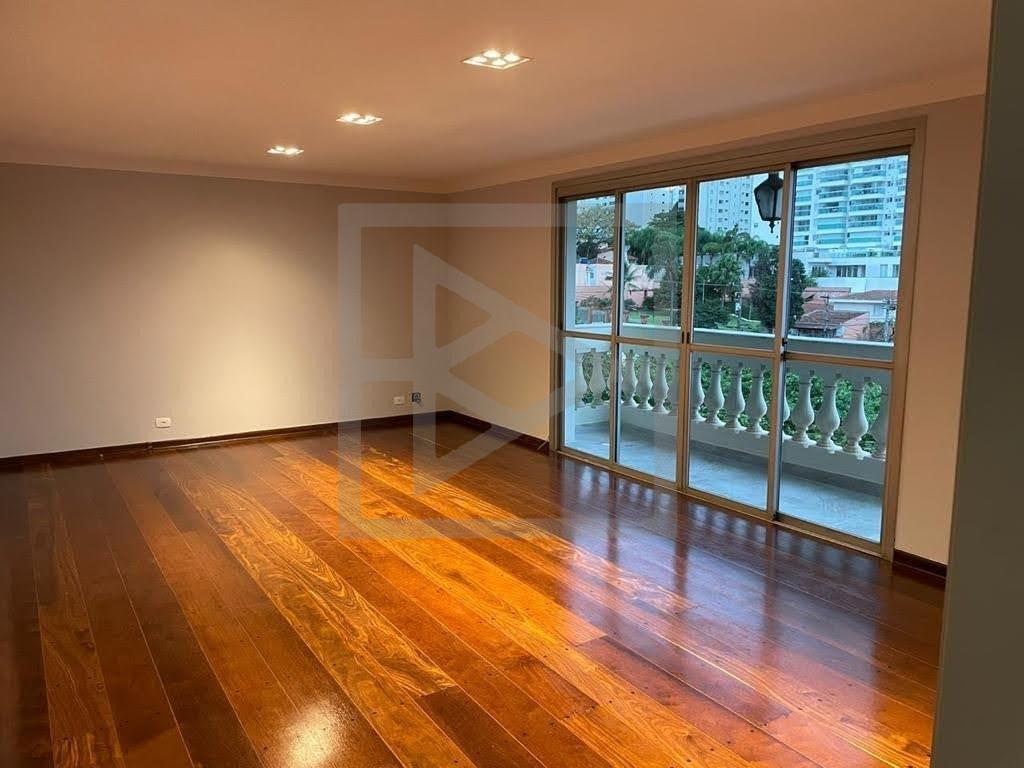 Apartamento para Venda - 135m², 3 dormitórios, sendo 1 suites, 3 vagas - Campo Belo