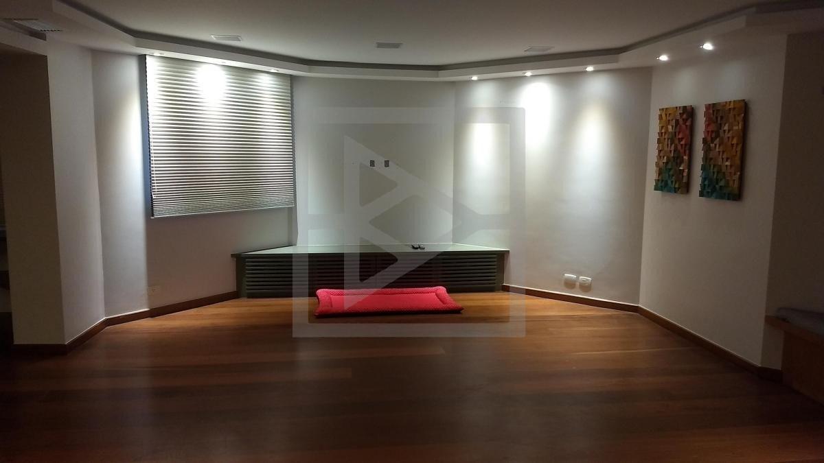 Apartamento para Venda - 168m², 3 dormitórios, sendo 3 suites, 3 vagas - Brooklin
