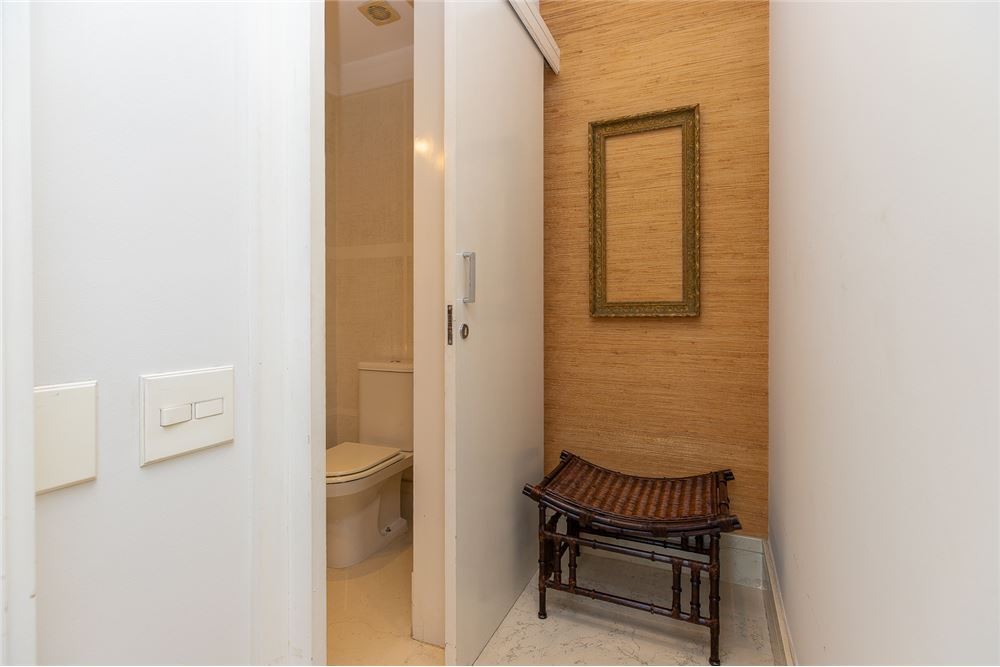 Apartamento, 3 quartos, 243 m² - Foto 17