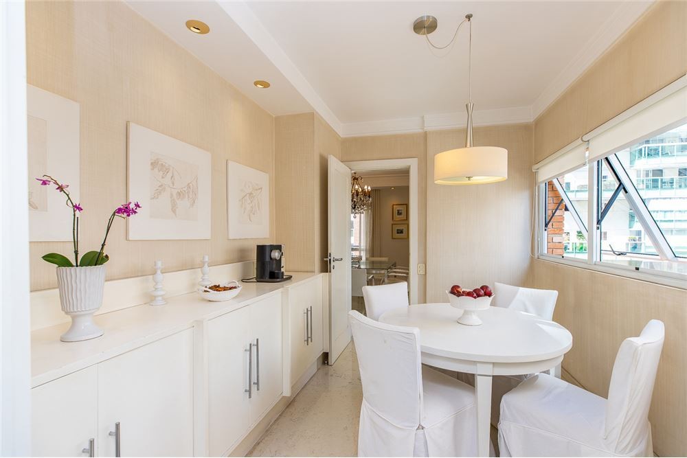 Apartamento, 3 quartos, 243 m² - Foto 43