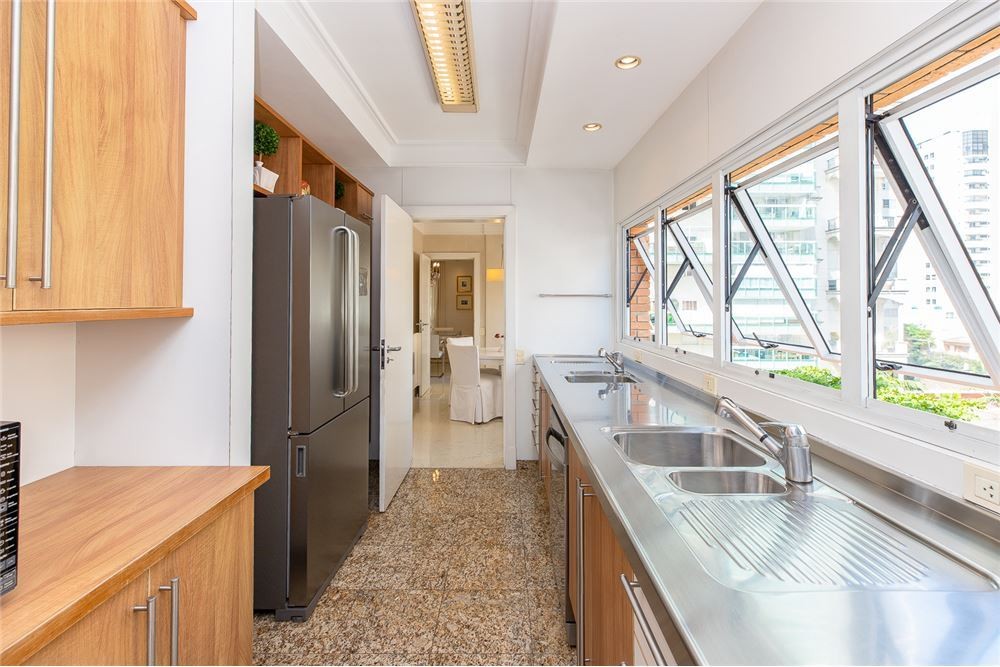Apartamento, 3 quartos, 243 m² - Foto 49