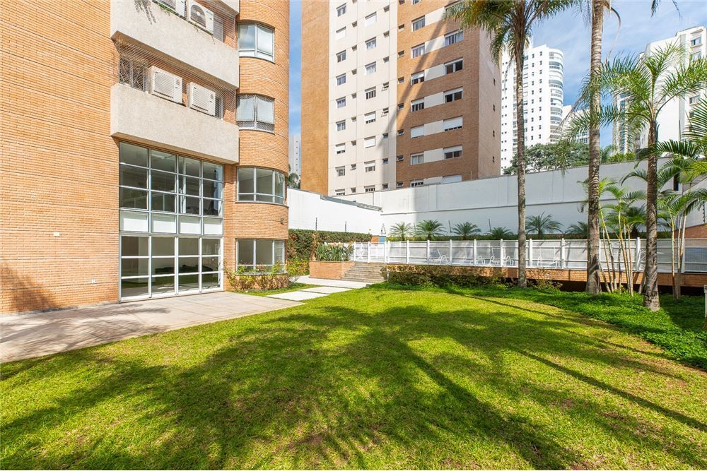 Apartamento, 3 quartos, 243 m² - Foto 59