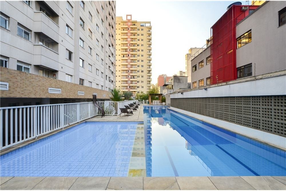 Apartamento à venda com 1 quarto, 36m² - Foto 17