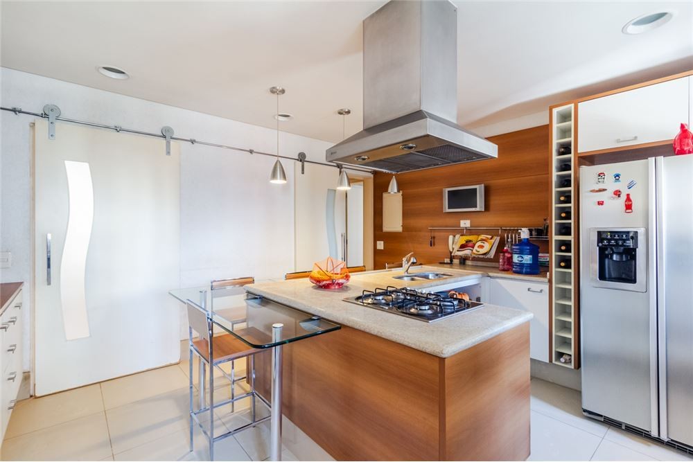 Apartamento, 3 quartos, 126 m² - Foto 1