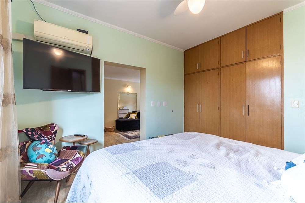Casa, 4 quartos, 267 m² - Foto 32