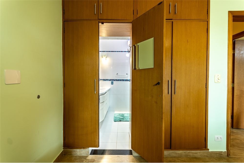 Casa, 4 quartos, 267 m² - Foto 37