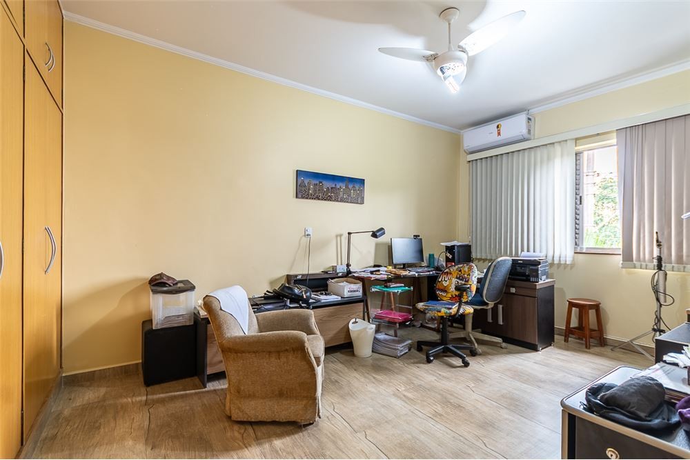 Casa, 4 quartos, 267 m² - Foto 53