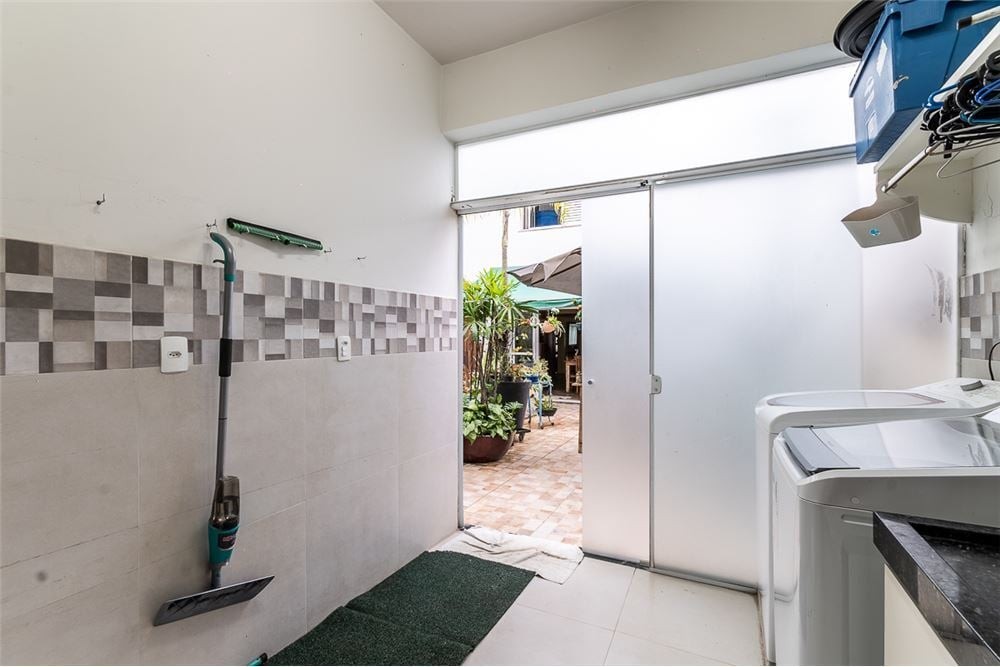 Casa, 4 quartos, 267 m² - Foto 58