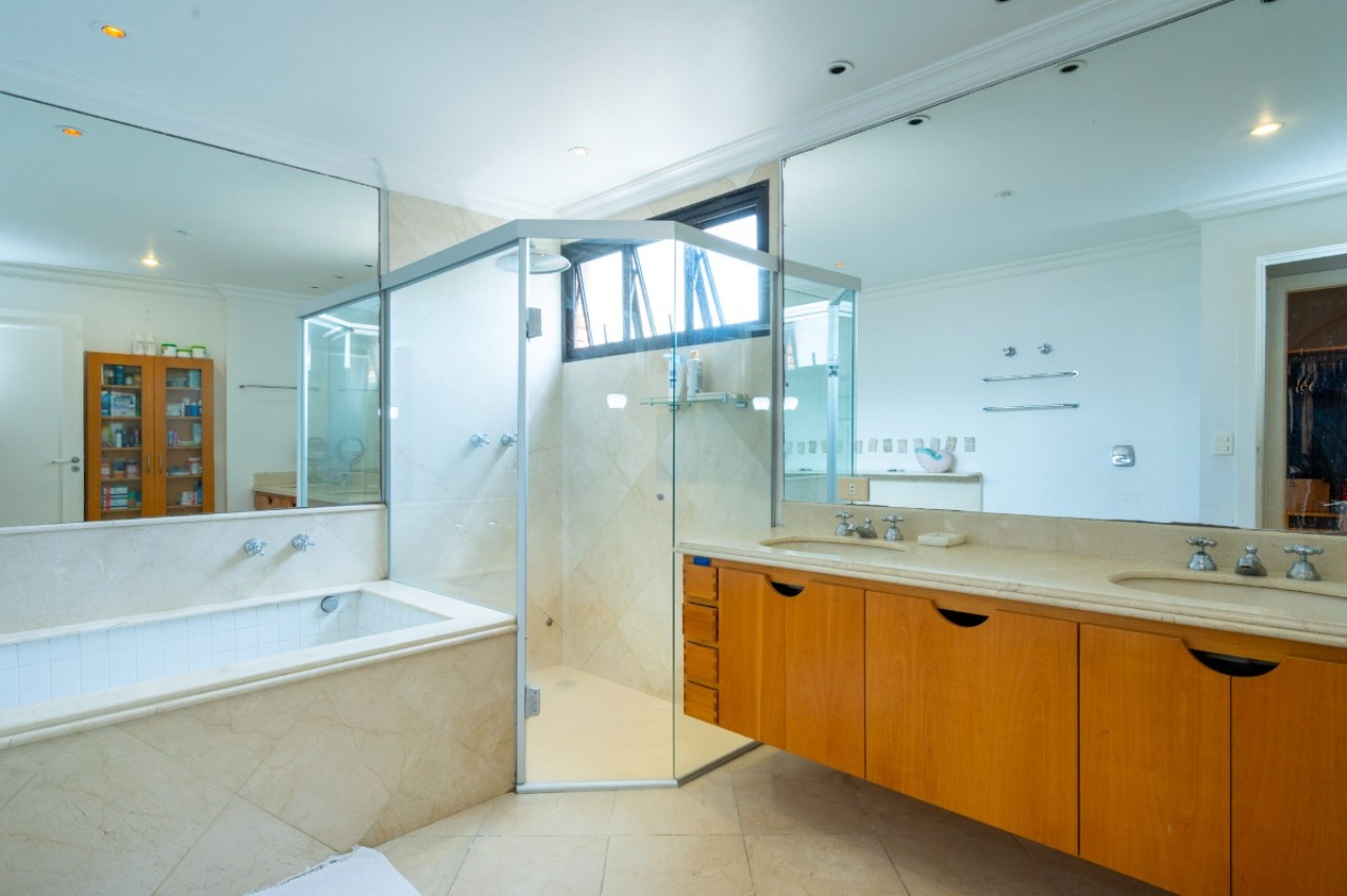 Apartamento, 3 quartos, 259 m² - Foto 33