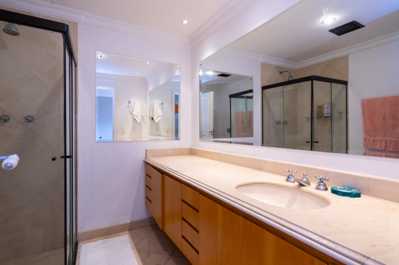 Apartamento, 3 quartos, 259 m² - Foto 40