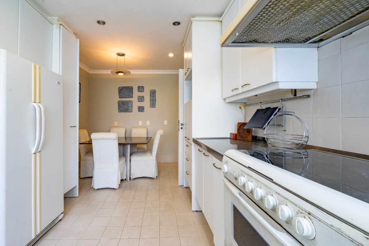 Apartamento, 3 quartos, 259 m² - Foto 23