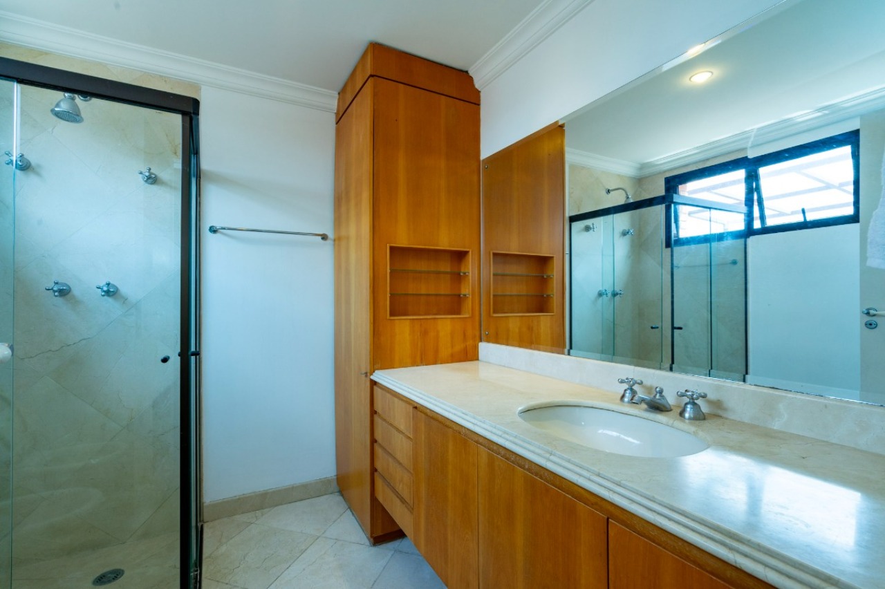 Apartamento, 3 quartos, 259 m² - Foto 45