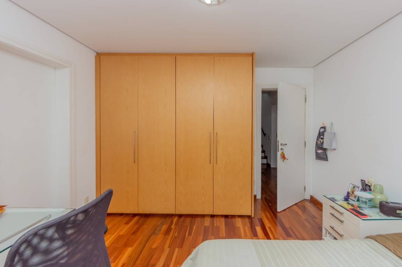 Casa, 6 quartos, 369 m² - Foto 28