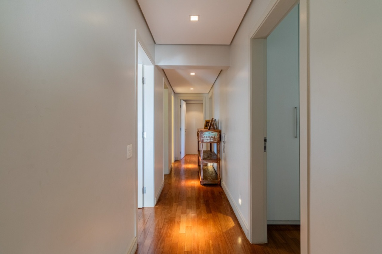 Apartamento, 4 quartos, 261 m² - Foto 16