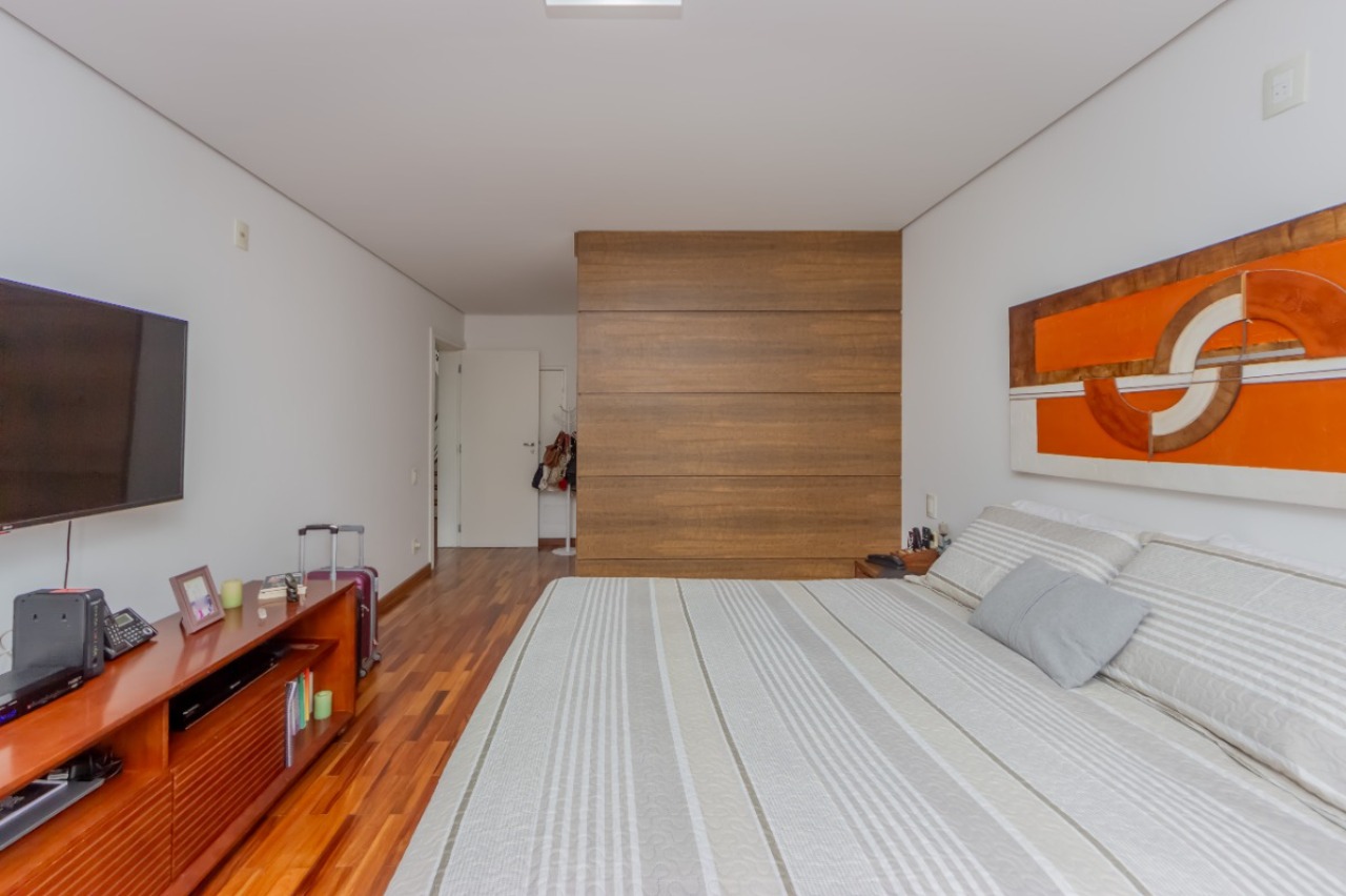 Casa, 6 quartos, 369 m² - Foto 37