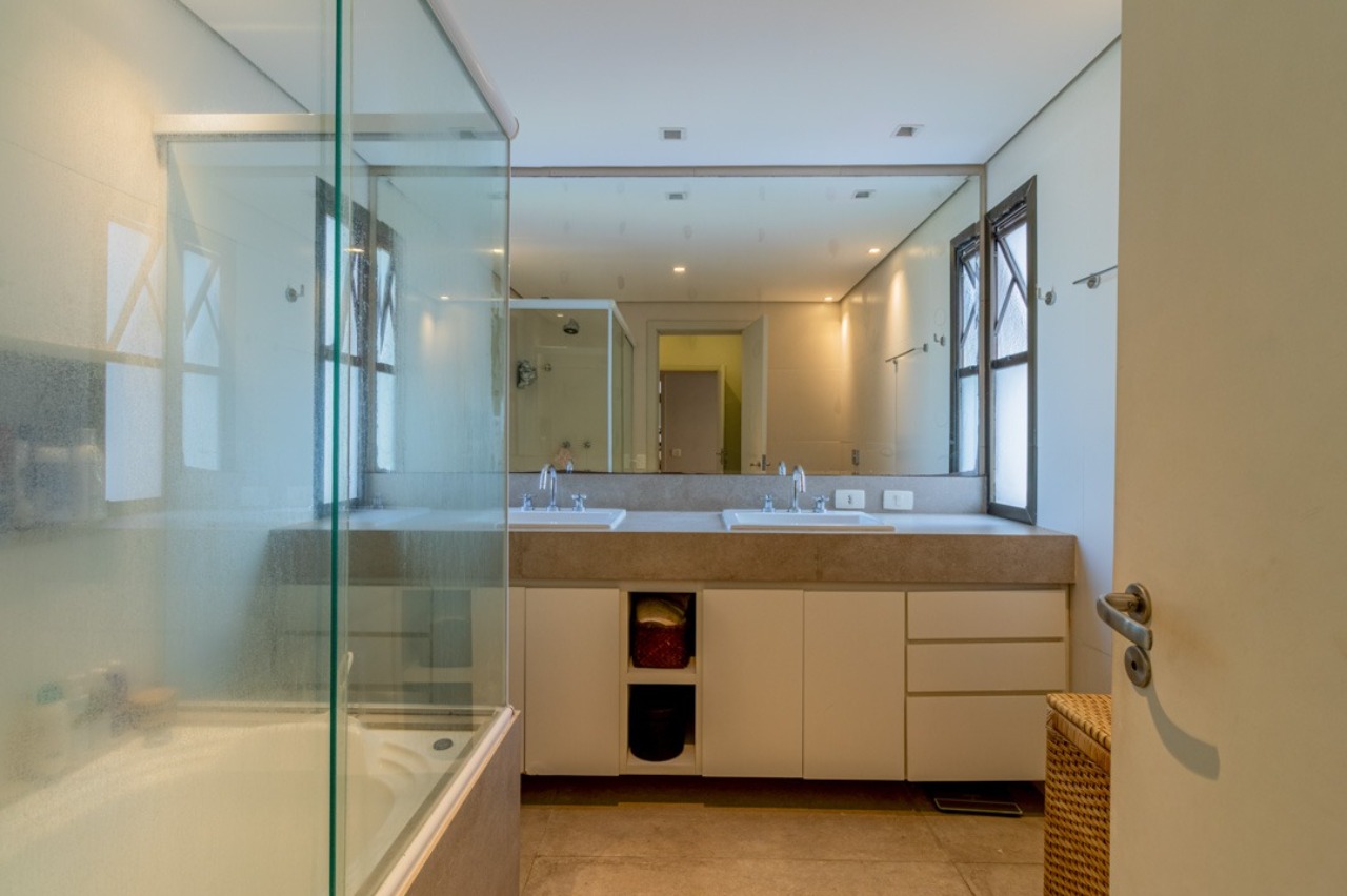 Apartamento, 4 quartos, 261 m² - Foto 19