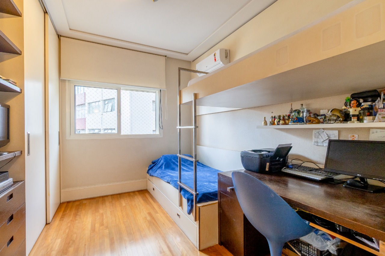 Apartamento, 3 quartos, 210 m² - Foto 32