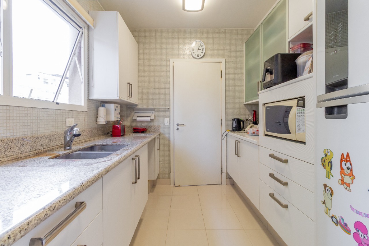 Apartamento, 3 quartos, 210 m² - Foto 13