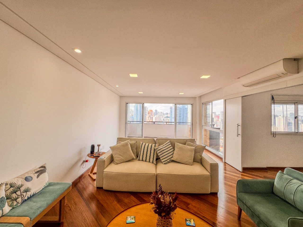 Apartamento, 3 quartos, 118 m² - Foto 2
