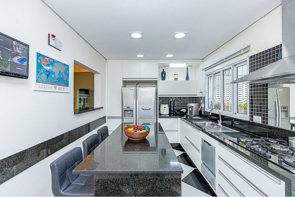 Casa, 4 quartos, 380 m² - Foto 23