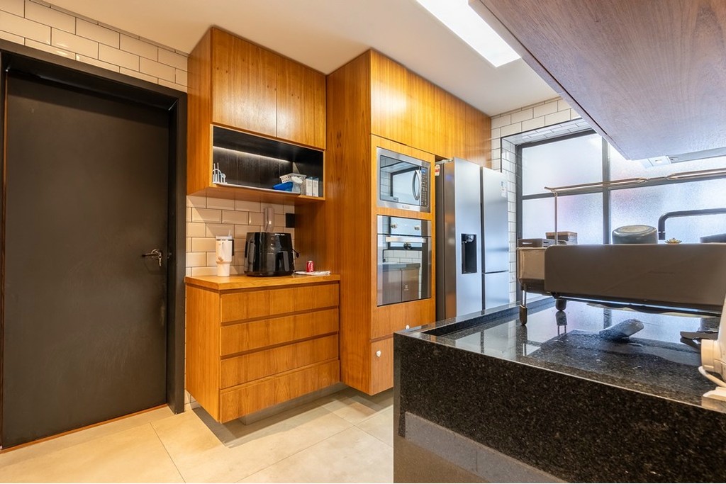 Cobertura, 3 quartos, 245 m² - Foto 8