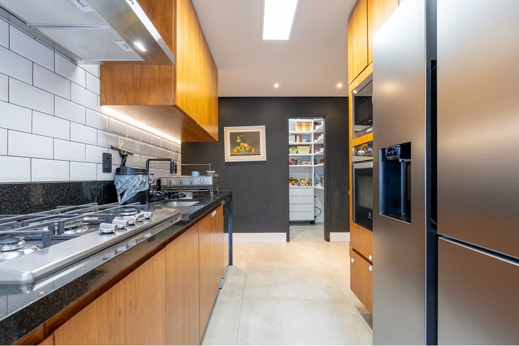 Cobertura, 3 quartos, 245 m² - Foto 7