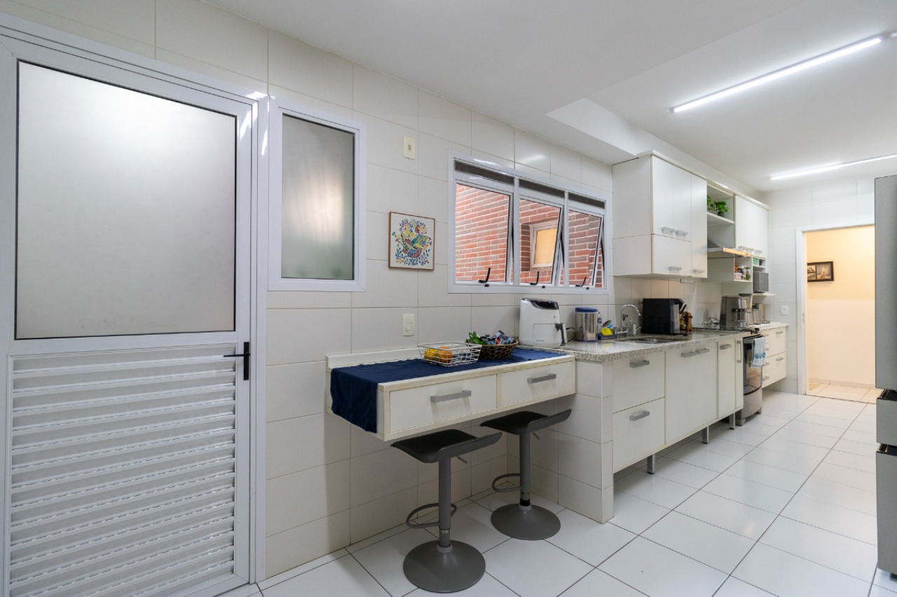 Apartamento, 3 quartos, 211 m² - Foto 11