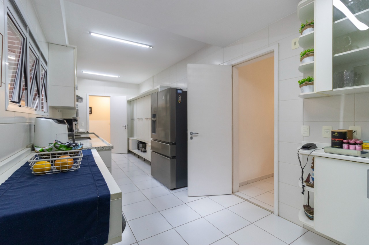 Apartamento, 3 quartos, 211 m² - Foto 10