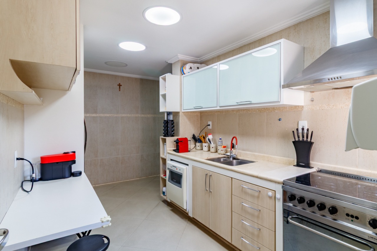 Apartamento, 3 quartos, 137 m² - Foto 10