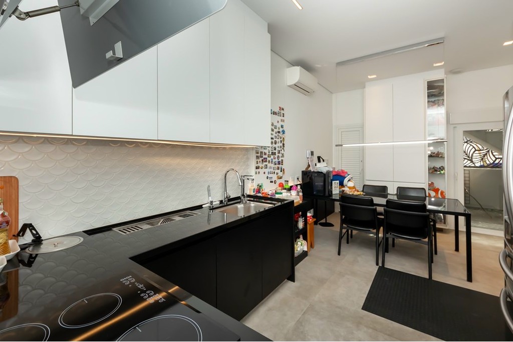 Casa, 4 quartos, 256 m² - Foto 32