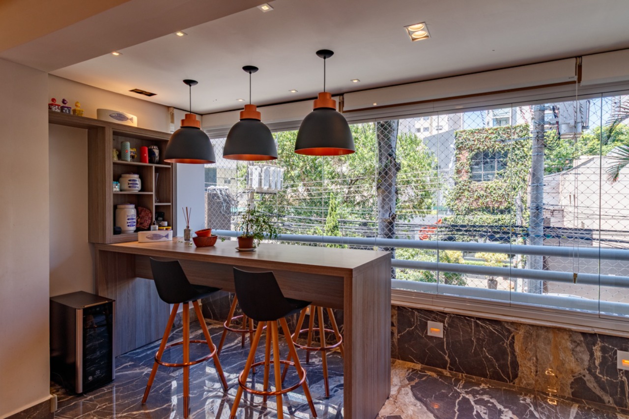 Apartamento, 3 quartos, 137 m² - Foto 2