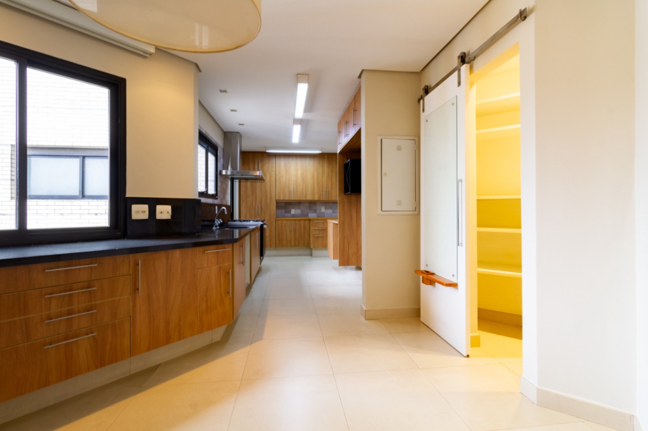 Apartamento, 3 quartos, 247 m² - Foto 11
