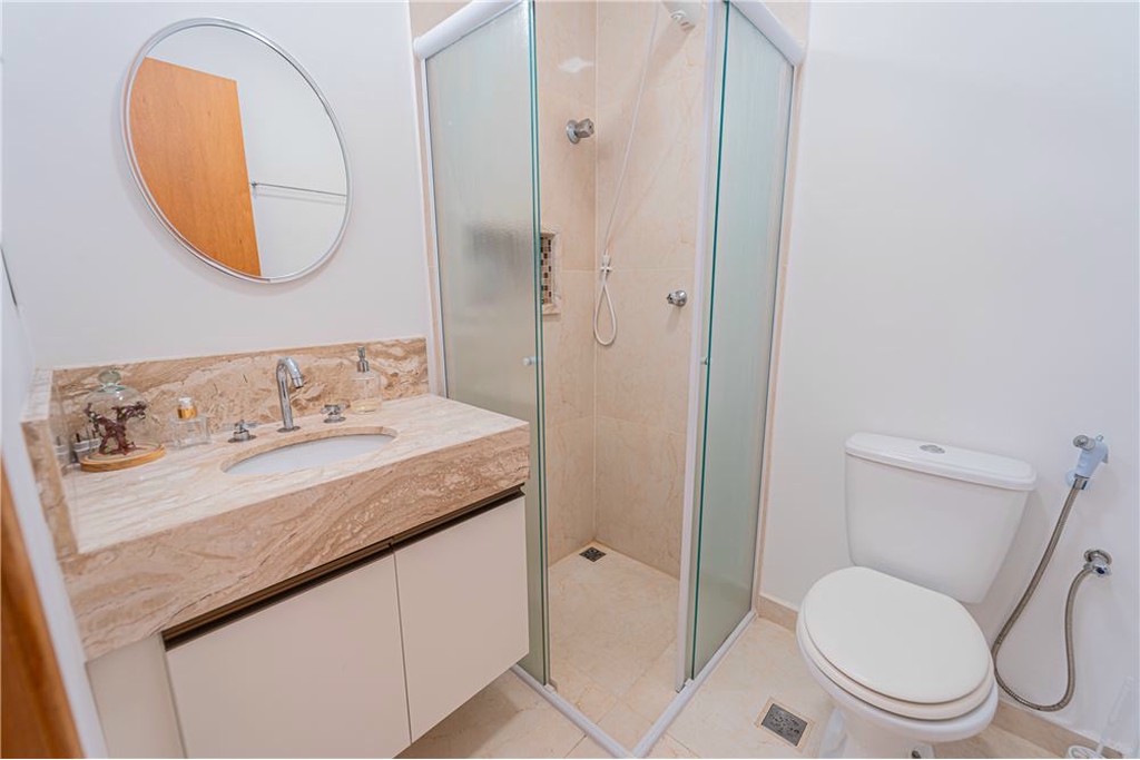 Casa, 4 quartos, 243 m² - Foto 47
