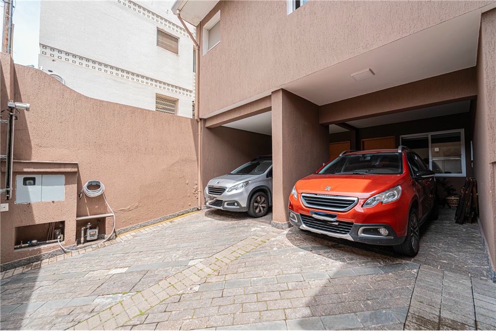 Casa, 4 quartos, 243 m² - Foto 48