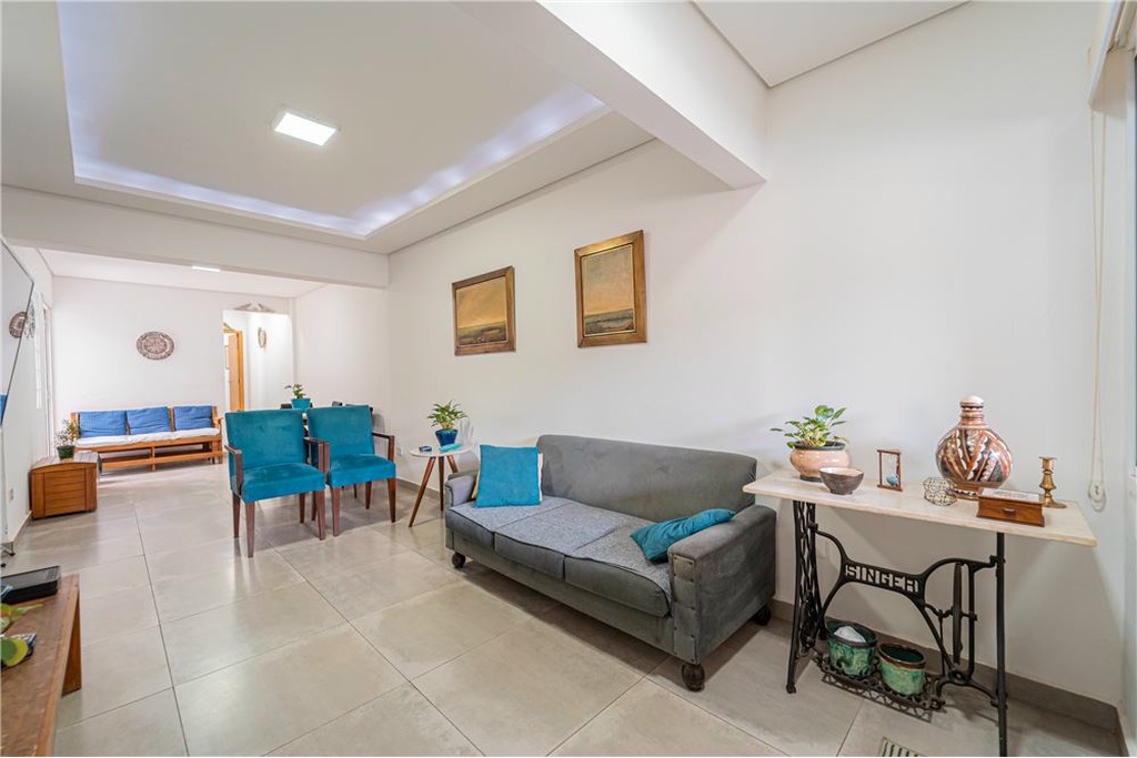 Casa, 4 quartos, 243 m² - Foto 4