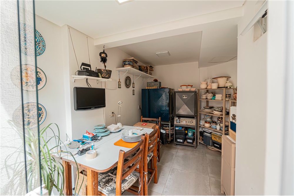 Casa, 4 quartos, 243 m² - Foto 11