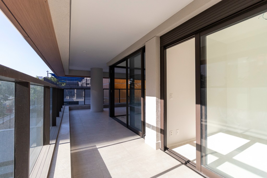 Apartamento, 3 quartos, 153 m² - Foto 2
